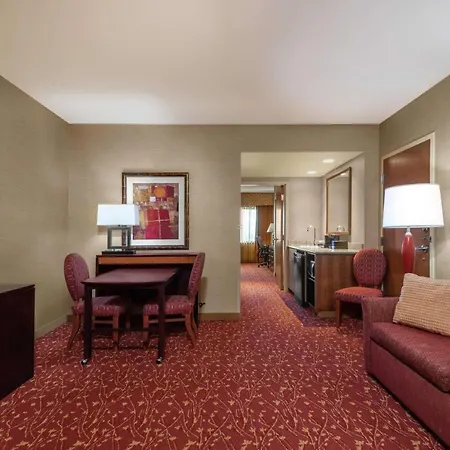 Embassy Suites Loveland Conference Center Exterior foto