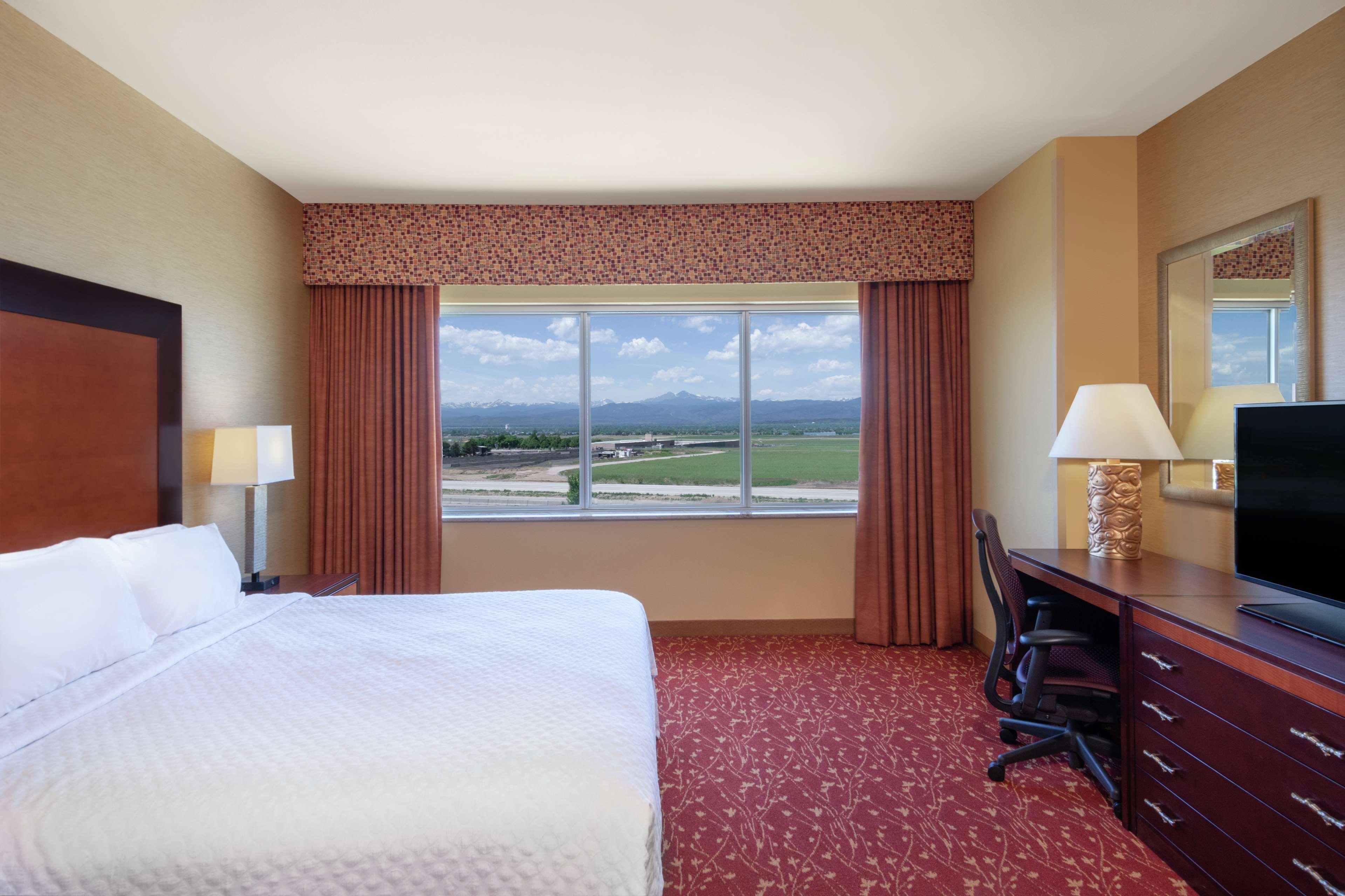 Embassy Conference Center 4*