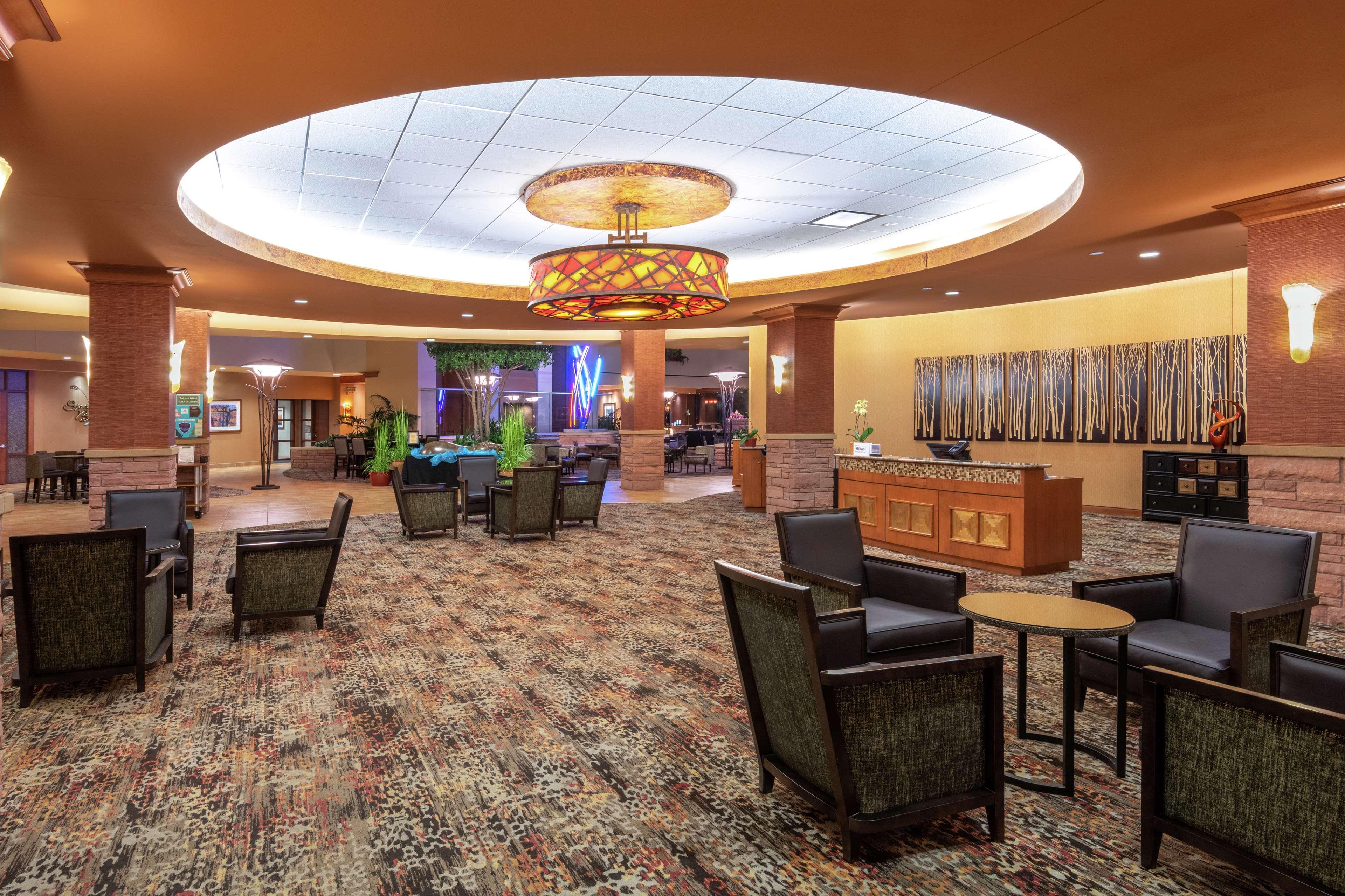 Hotel Embassy Conference Center