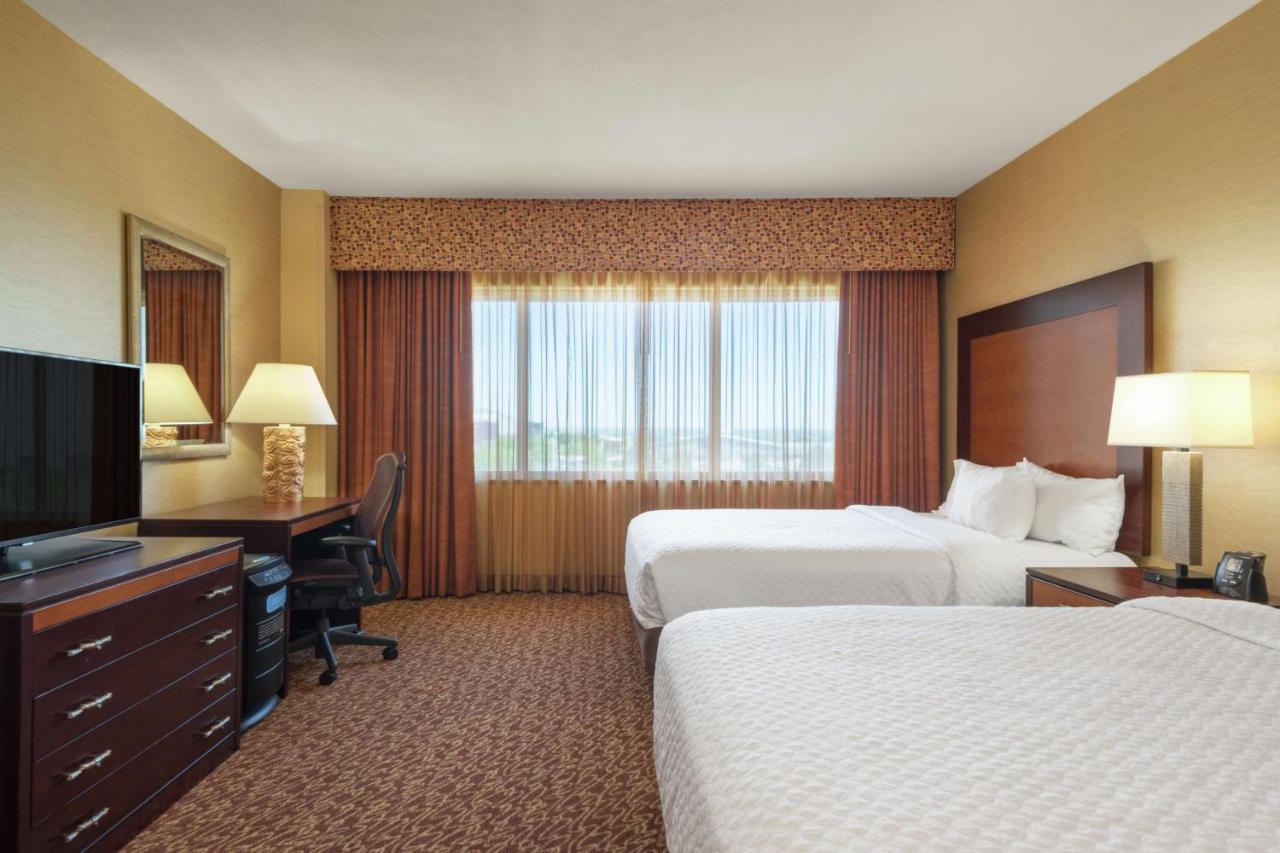 Embassy Conference Center Hotel